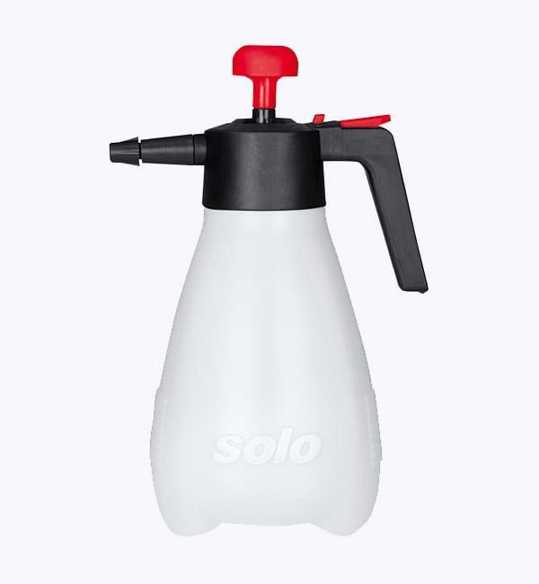 SOLO 404 2 LITRE SPRAYER